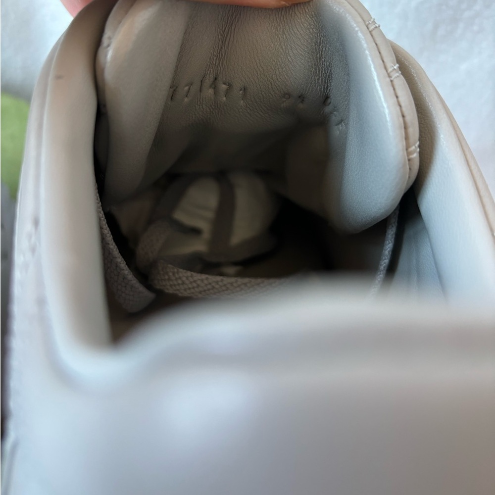 New Gucci Men's sz 9.5 GG Ripple Lace-Up Sneakers Gray leather silver $1290 - Picture 7 of 8